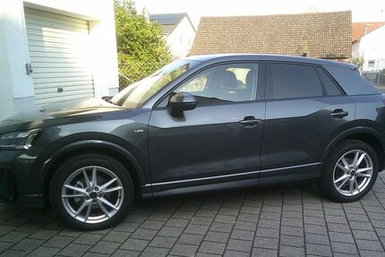 Audi Q2 9.500 km 30.900 &euro; Wettstetten 85139