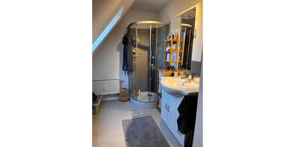 Dachgeschoßwohnung Flensburg Falkenberg - 2 Zimmer, 38 m&sup2;, 510&euro; | Angebot:26412541