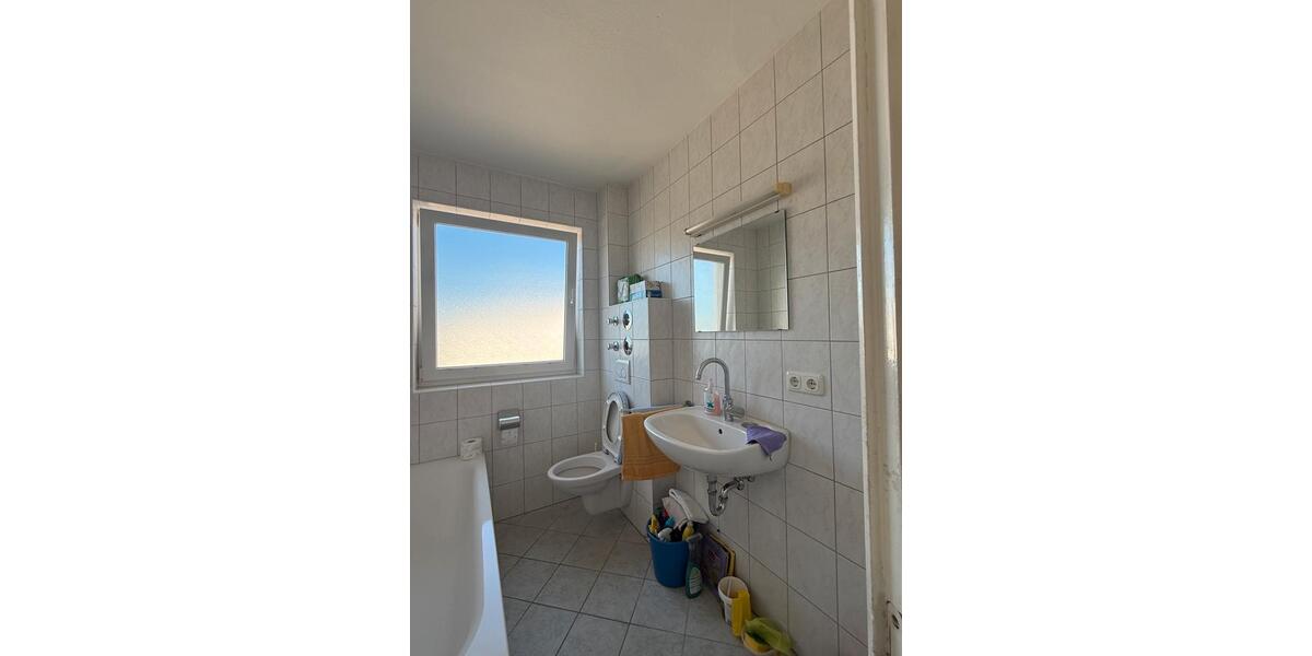 Etagenwohnung Deggendorf - 3 Zimmer, 70 m&sup2;, 700&euro; | Angebot:26456267