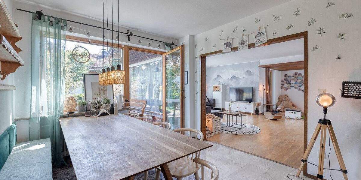 Einfamilienhaus Raubling Pfraundorf - 7 Zimmer, 241 m&sup2;, 1.090.000&euro; | Angebot:25689913