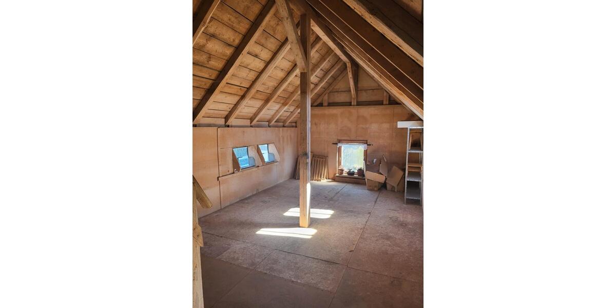 Einfamilienhaus Wilnsdorf - 10 Zimmer, 108 m&sup2;, 145.000&euro; | Angebot:26201600