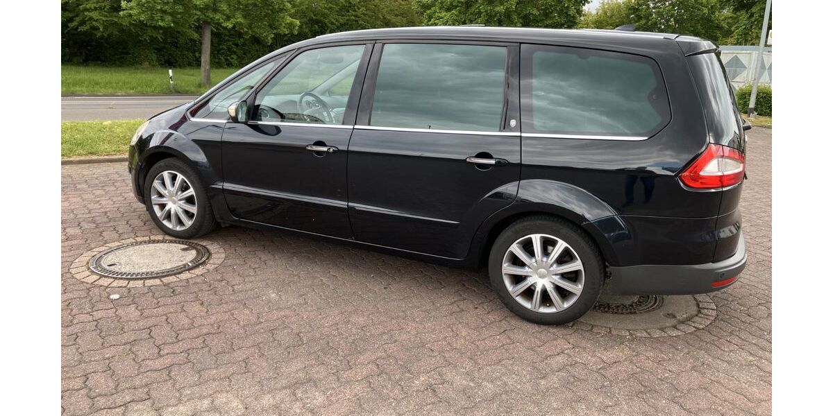 Ford Galaxy 324.300 km 2.900 &euro; Meckenheim 53340