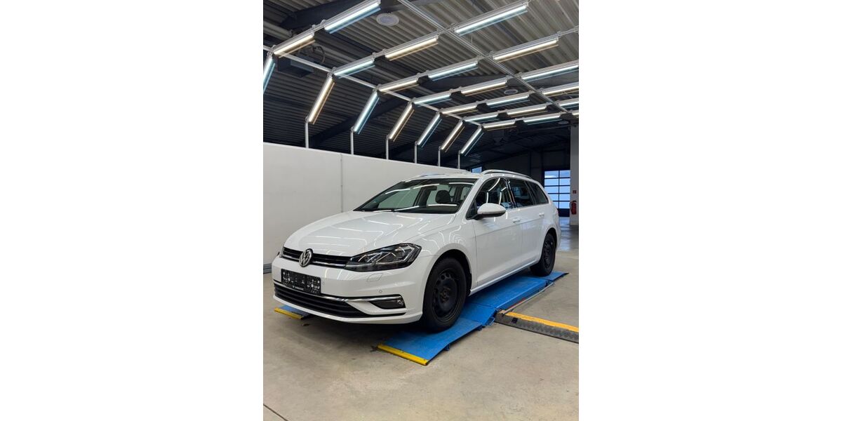 VW Golf 176.000 km 13.100 &euro; Theuma 08541