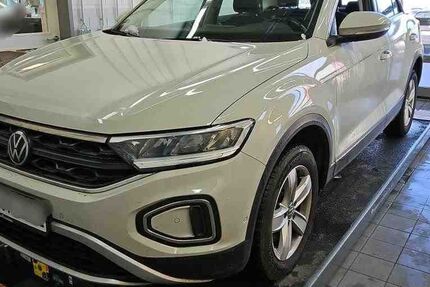 VW T-Roc 92.500 km 20.880 &euro; Eichenzell 36124