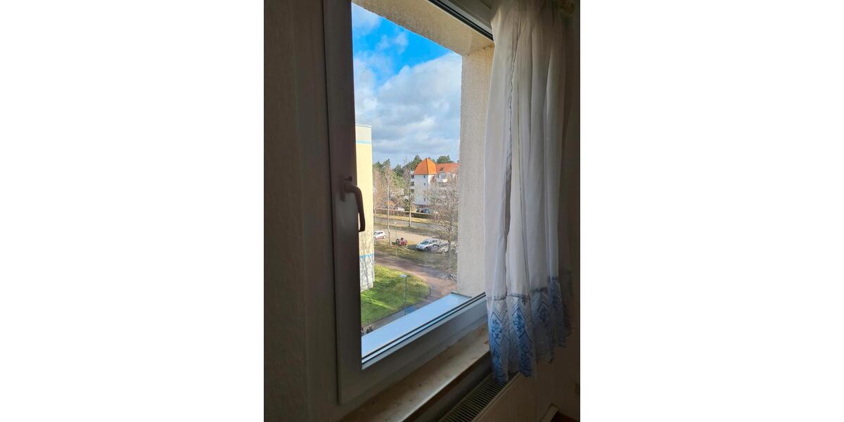 Etagenwohnung Dessau-Roßlau Brambach - 3 Zimmer, 59 m&sup2;, 50.000&euro; | Angebot:26731142