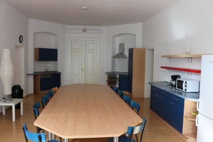 Zimmer Halle (Saale) Innenstadt - 200&euro; | Angebot:25423303