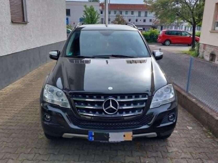 ML 300