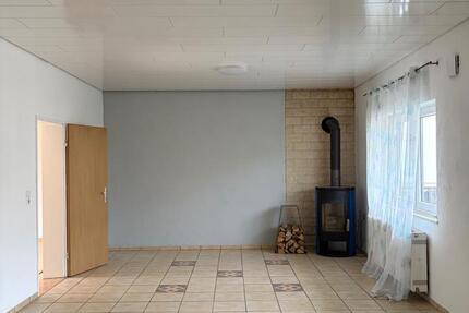 Wohnung Gemünden - 4 Zimmer, 125 m&sup2;, 800&euro; | Angebot:26416103