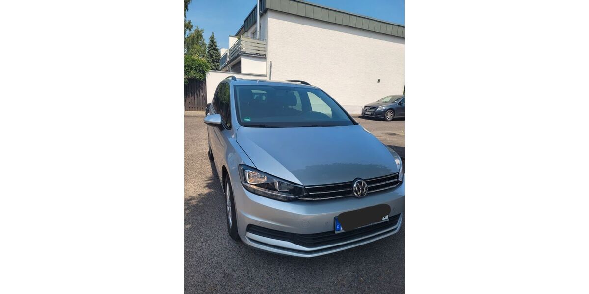VW Touran 147.000 km 16.900 &euro; Bad Honnef 53604