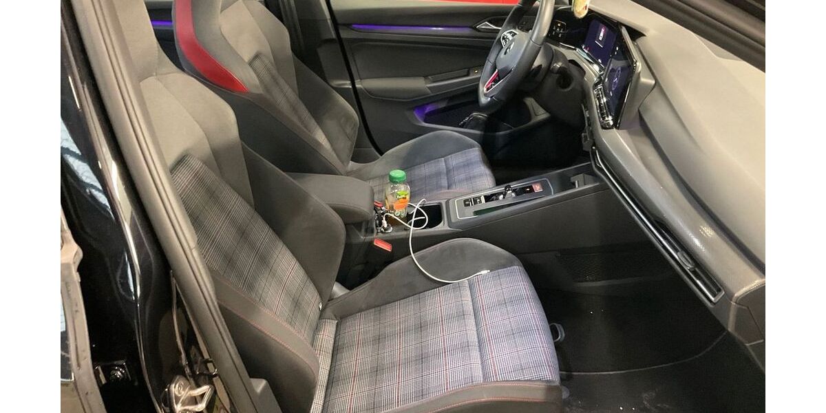 VW Golf 53.546 km 21.896 &euro; Plochingen 73207