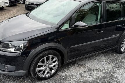 VW Touran 184.000 km 9.999 &euro; Bielefeld 33607