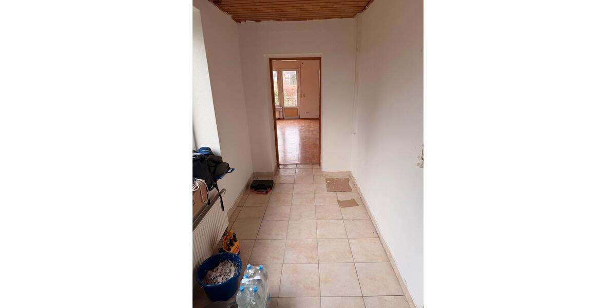 Etagenwohnung Erbach - 6 Zimmer, 160 m&sup2;, 1.300&euro; | Angebot:24983173