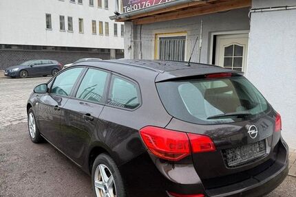 Opel Astra 200.500 km 3.800 € Magdeburg 39106