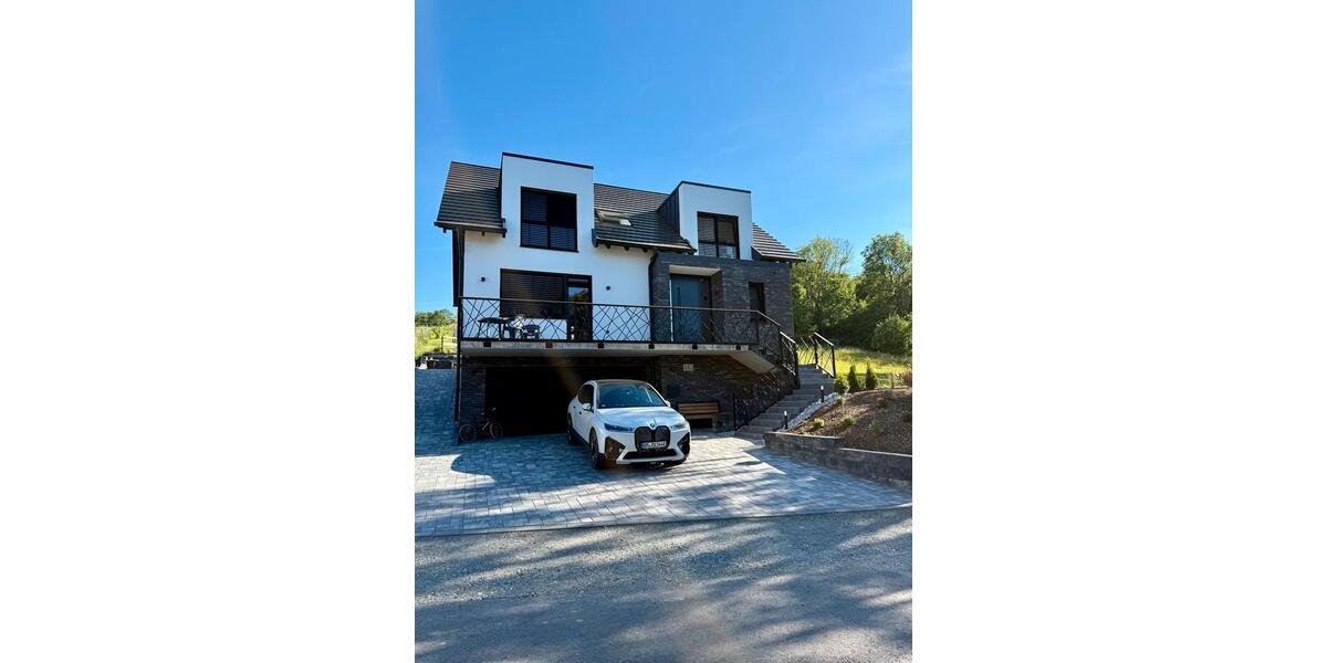 Einfamilienhaus Waldbröl - 6 Zimmer, 181 m&sup2;, 750.000&euro; | Angebot:26779929