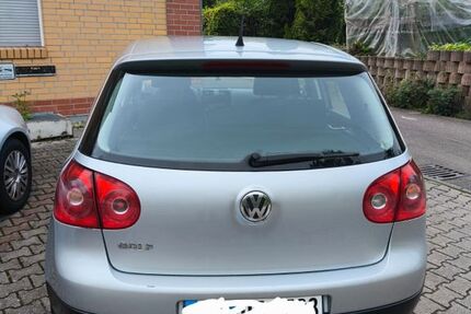 VW Golf 283.000 km 1.700 &euro; Waldenbuch 71111