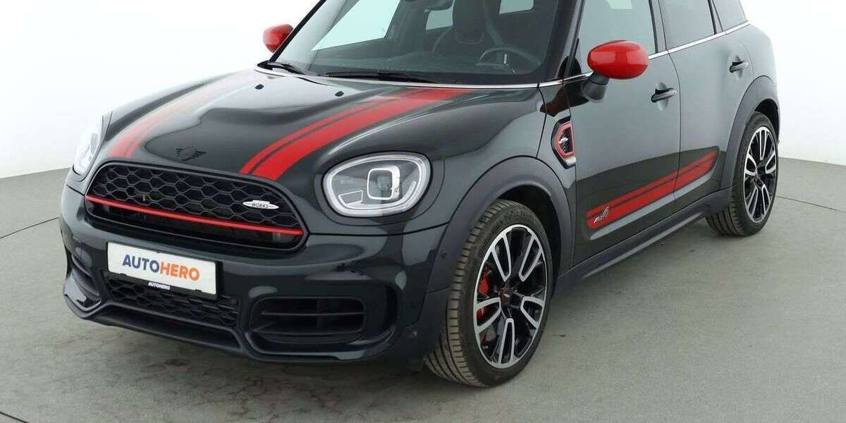 Mini John Cooper Works Countryman 53.072 km 28.460 &euro; Nürnberg 90441