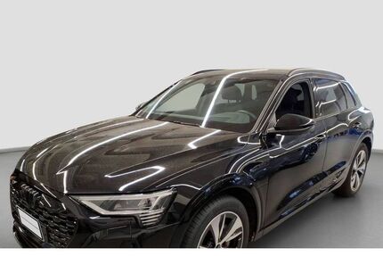 Audi Q8 e-tron 27.500 km 59.999 &euro; Hanau 63452