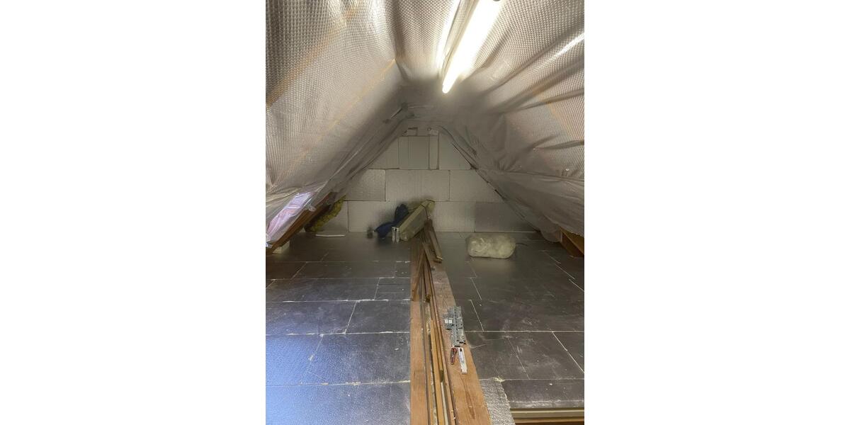 Dachgeschoßwohnung Nordhorn Bakelde - 3 Zimmer, 75 m&sup2;, 240.000&euro; | Angebot:27259957