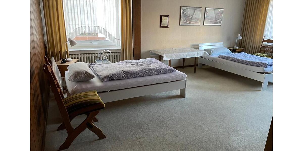 Einfamilienhaus Petershagen - 4 Zimmer, 112 m&sup2;, 1.500&euro; | Angebot:26061136