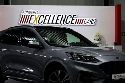 Ford Kuga 2.5 P-HEV ST-LINE-X STYLING SPORT PANORAMA 73.000 km 22.444 &euro; Hamm 59077