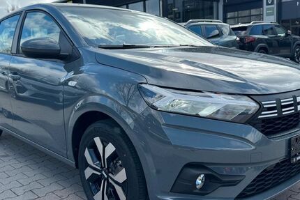 Dacia Sandero 5.700 km 18.990 &euro; Wiesmoor 26639