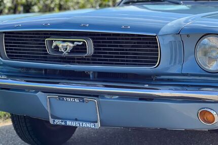 Ford Mustang 48.000 km 22.999 € Hohberg 77749