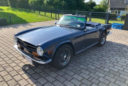 Triumph TR6