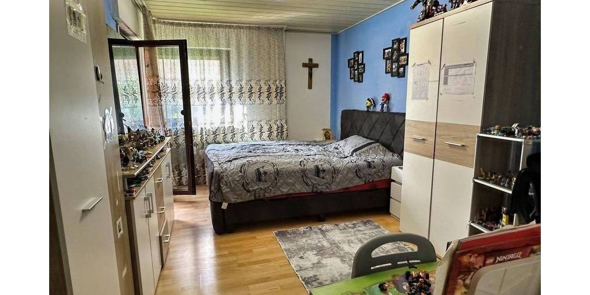 Etagenwohnung Pfullingen - 3 Zimmer, 74 m&sup2;, 259.000&euro; | Angebot:26570434
