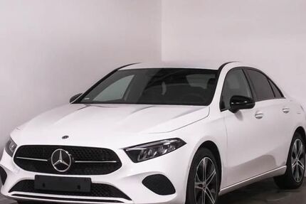 Mercedes-Benz A 250 8.227 km 35.399 &euro; Altdorf 90518