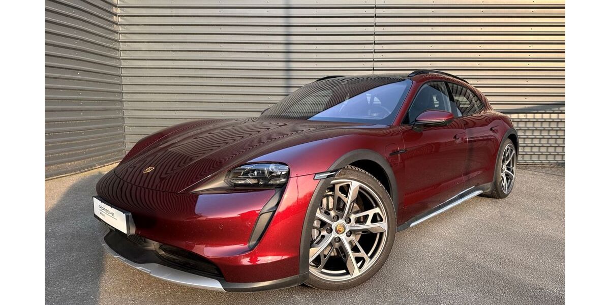 Porsche Taycan 33.759 km 63.900 &euro; Papendorf 18059