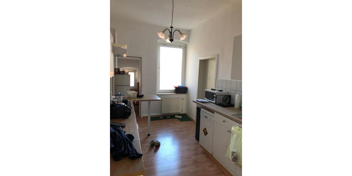 Etagenwohnung Weißenfels - 4 Zimmer, 80 m&sup2;, 487&euro; | Angebot:26003570