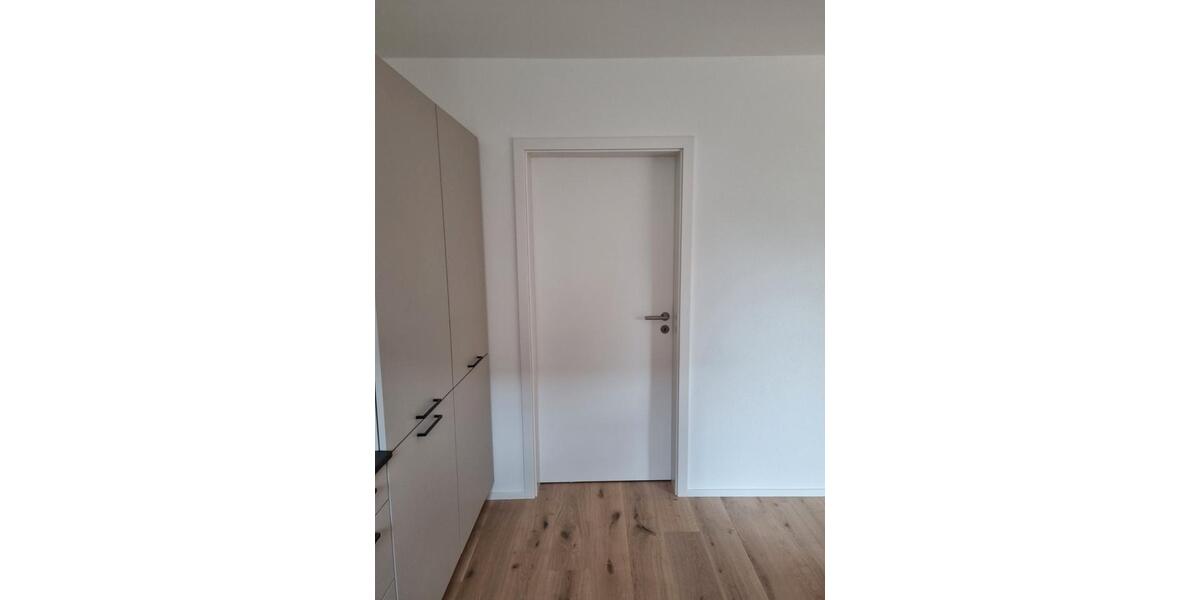 Hochparterre Schwetzingen - 3 Zimmer, 93 m&sup2;, 1.530&euro; | Angebot:26375258