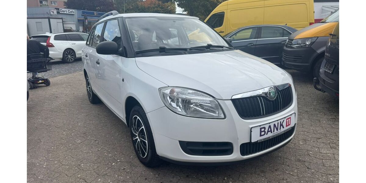 Skoda Fabia 173.545 km 4.290 &euro; Lübeck 23556