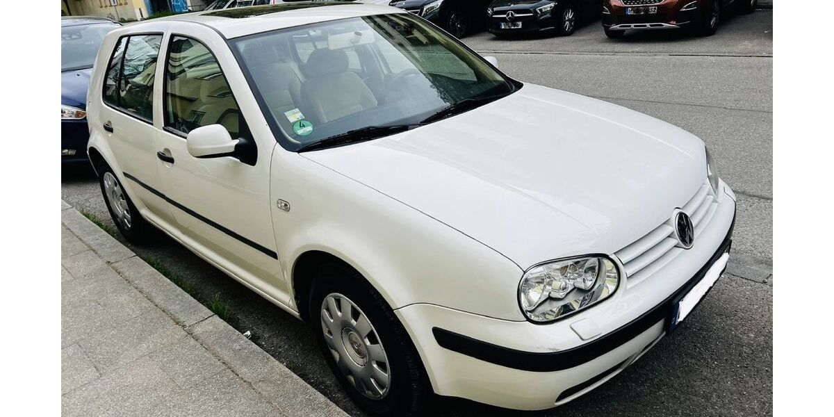 VW Golf 75.000 km 4.990 &euro; München 81369