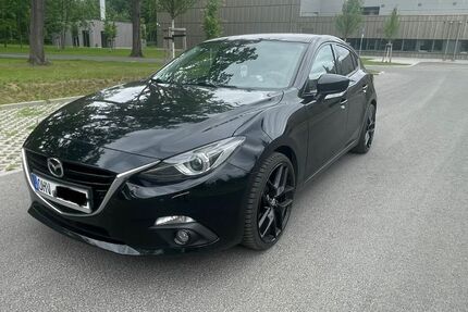 Mazda 3 133.786 km 9.450 &euro; Oranienburg 16515