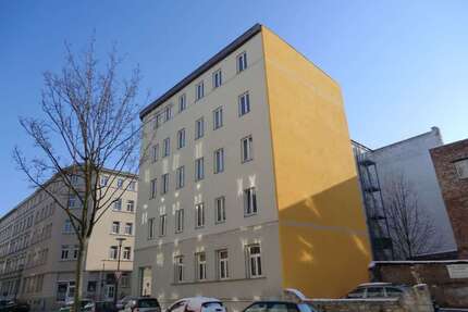 Wohnung zum Mieten in Halle 764 € 94.67 m²