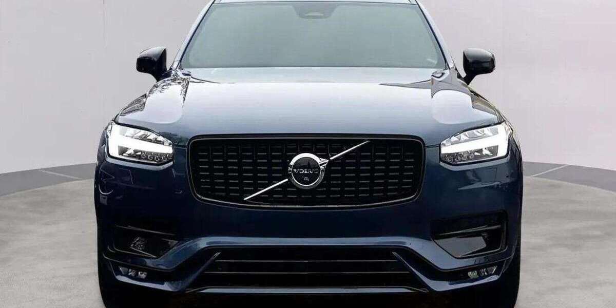 Volvo XC90 28.000 km 55.400 &euro; Esslingen am Neckar 73734