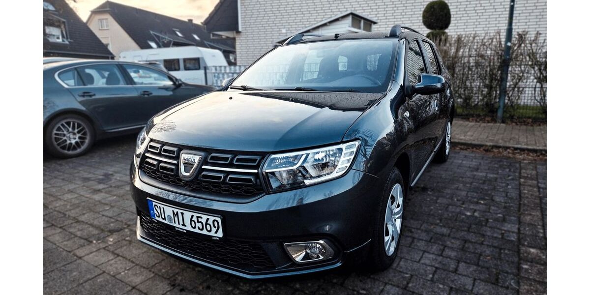 Dacia Logan 124.000 km 6.990 &euro; Niederkassel 53859