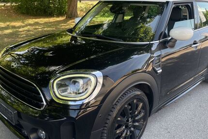 Mini Countryman D (Cooper) 222.411 km 12.900 &euro; Eching 85386
