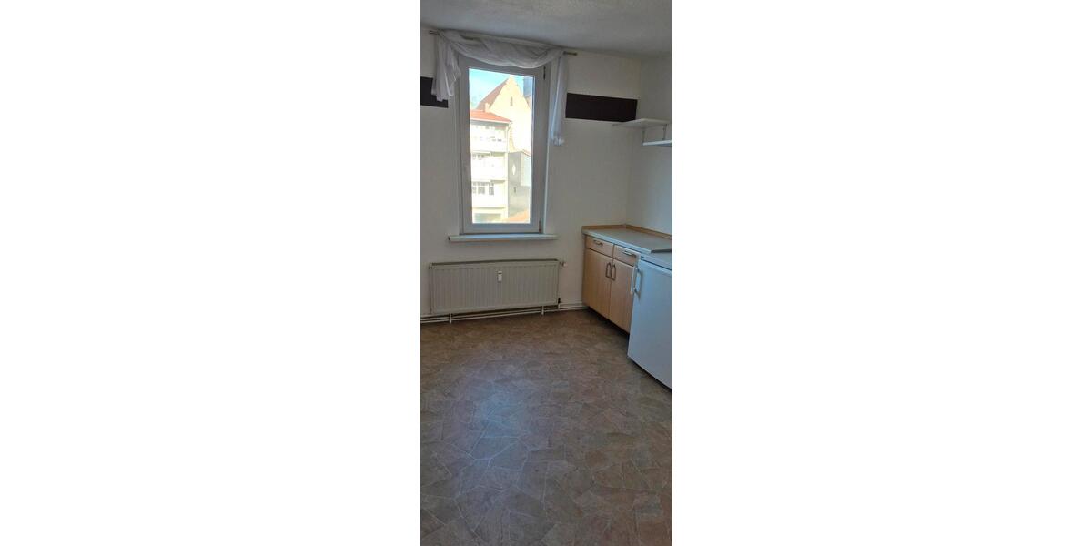 Dachgeschoßwohnung Mühlhausen (Thüringen) - 2 Zimmer, 50 m&sup2;, 250&euro; | Angebot:26339584