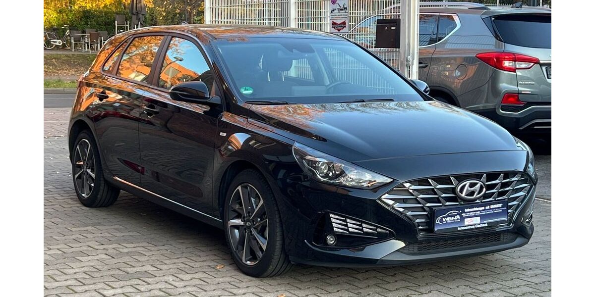 Hyundai i30 51.500 km 18.490 € Gladbeck 45968