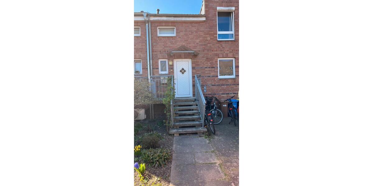 Reihenhaus Papendorf - 5 Zimmer, 130 m&sup2;, 1.800&euro; | Angebot:26136127