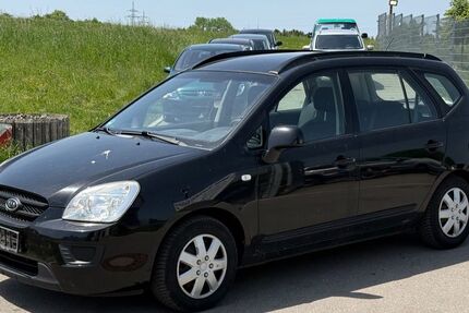 Kia Carens 221.000 km 950 &euro; Dotternhausen 72359