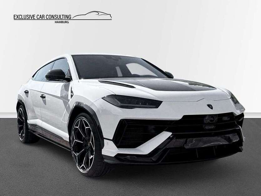 Lamborghini Urus 4.500 km 374.900 € Hamburg 22529