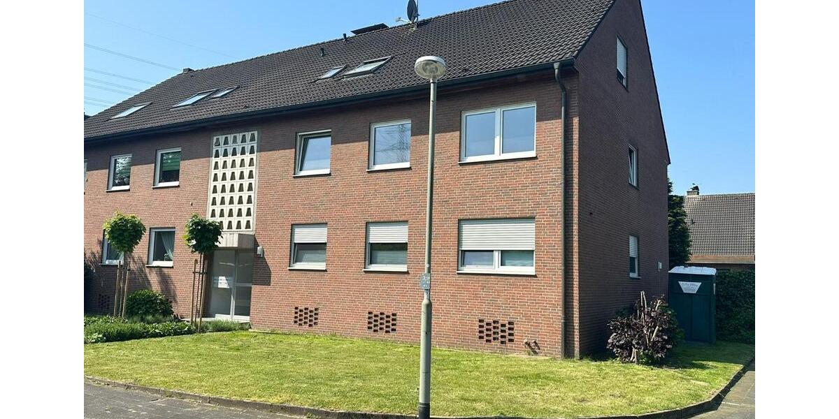 Etagenwohnung Hünxe - 4.5 Zimmer, 123 m&sup2;, 1.350&euro; | Angebot:25870118