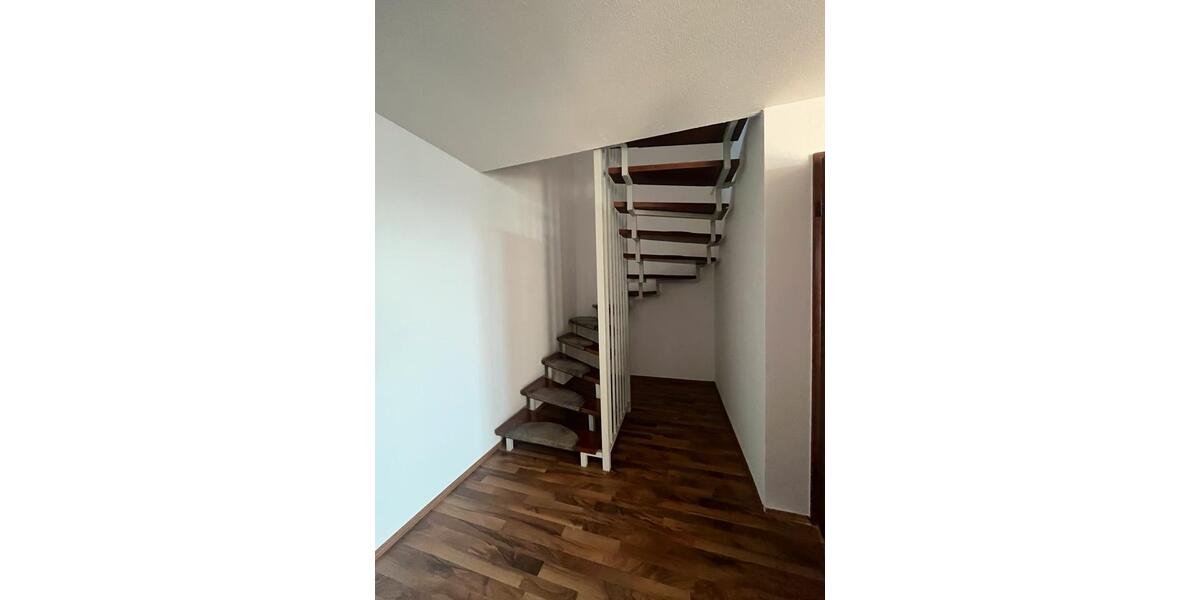 Maisonettenwohnung Pölzig - 4 Zimmer, 125 m&sup2;, 134.000&euro; | Angebot:27427707