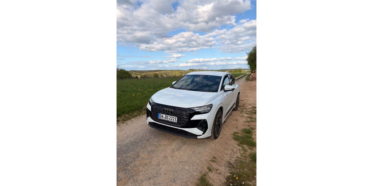 Audi Q4 e-tron 23.000 km 41.600 &euro; Schonungen 97453