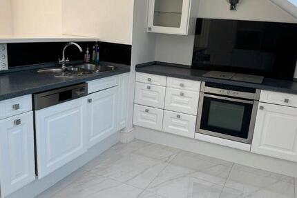 2 Zimmer DG Wohnung ohne Balkon in Erkrath Alt 2 zimmer