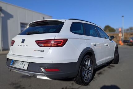 Seat Leon 179.500 km 11.250 &euro; Flensburg 24943