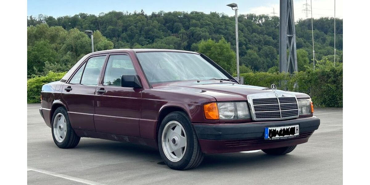 Mercedes-Benz 190 178.325 km 8.490 &euro; Lauffen a.N 74348
